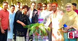 brikkho-ropon-koren-singer-maherin-image